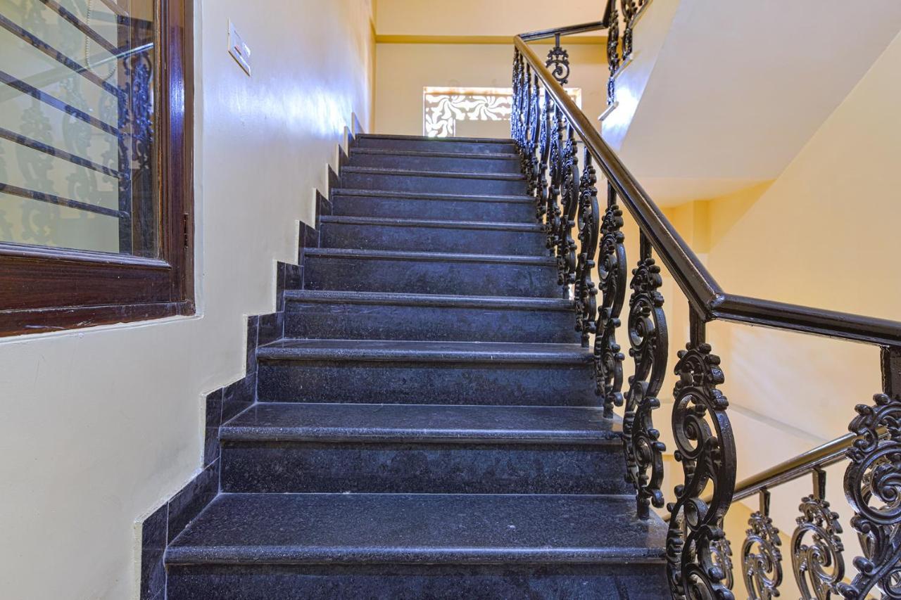 Hotel O The Castle Home Stay Inn Divisione di Divisione di Jaipur Esterno foto