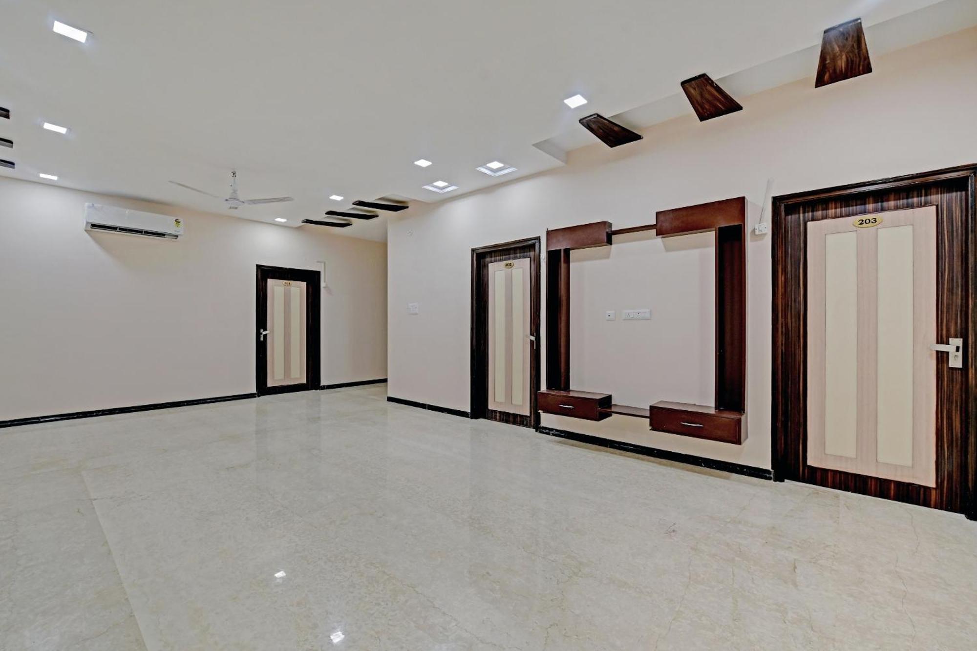Hotel O The Castle Home Stay Inn Divisione di Divisione di Jaipur Esterno foto