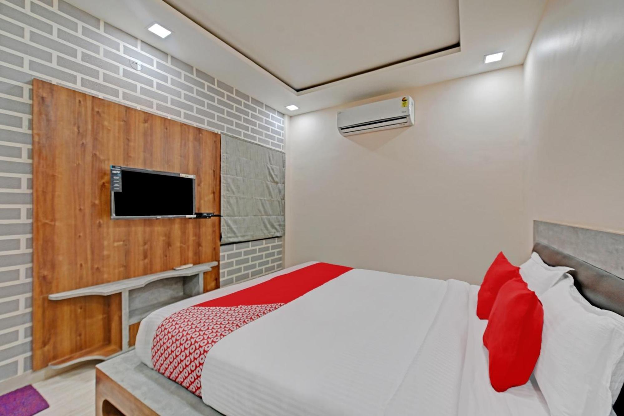 Hotel O The Castle Home Stay Inn Divisione di Divisione di Jaipur Esterno foto